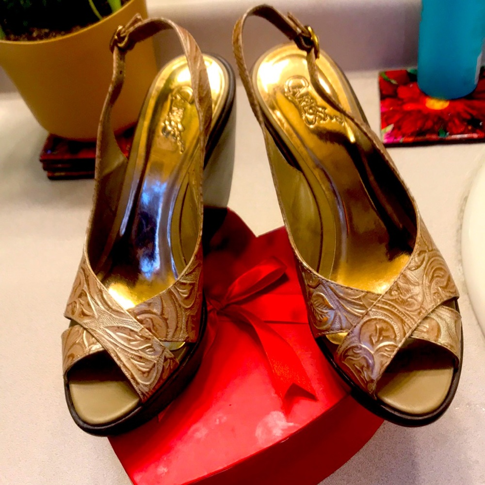 Carlos Santana Wedge High Heel Shoes